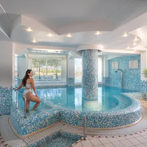 hotel-baia-imperiale.emilia-romagnahotels.net/