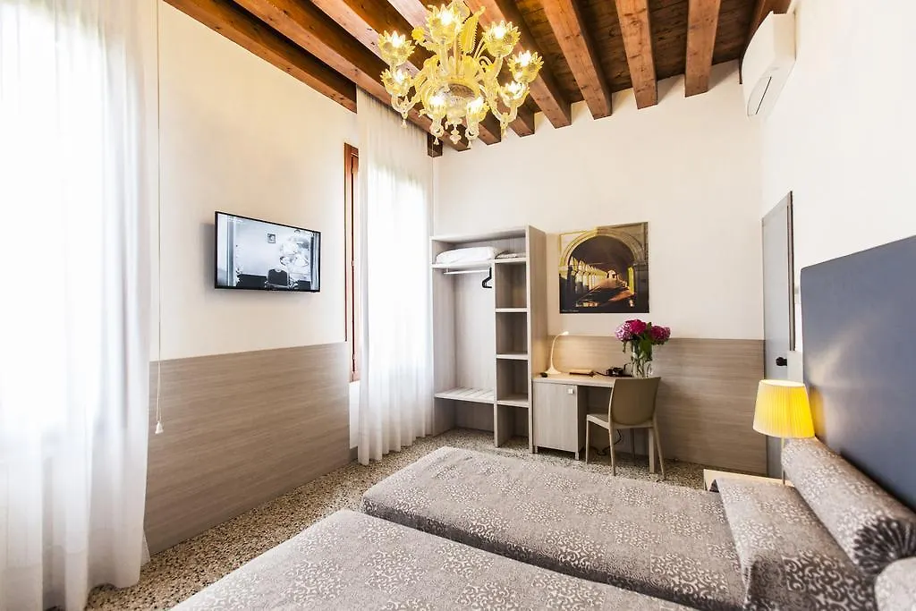 Bed & Breakfast Foresteria Levi Venedig