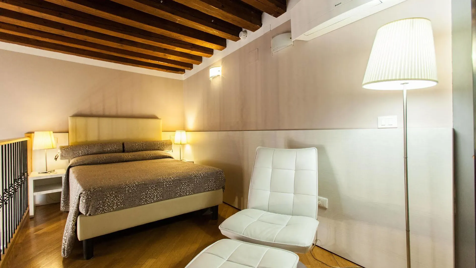 Bed and Breakfast Foresteria Levi Βενετία